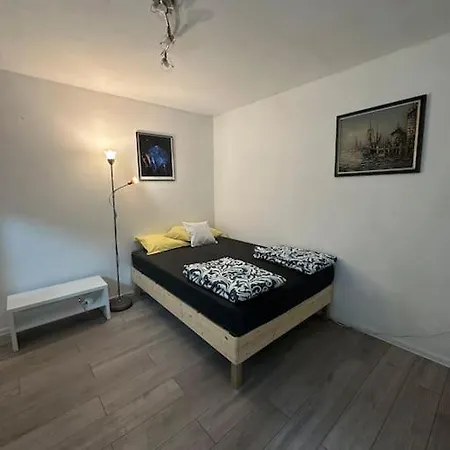 Thorde Apartment *